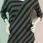Cut Loose knit top striped sz small Black Photo 0