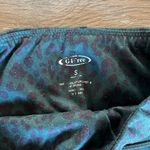 None Green cheetah athletic leggings with pockets. Leopard pattern Photo 3