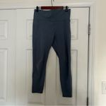 Vuori  studio pocket legging in azure Blue High-Waisted Leggings Photo 4