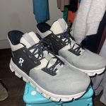 on cloud On clouds  Photo 2