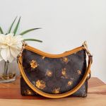 Coach NWT Laurel Small Shoulder Bag In Signature Canvas With Floral Print Photo 1