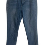 D. Jeans Women's Size 6 Medium Wash Cropped High Rise Jeans Photo 0