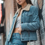 Gap Y2K Velvet Sherpa Fur Lined Velvet Trucker Jacket Women's Size XL Photo 0