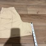 Old Navy Women's Woven Cargo Shorts A stone’s Throw Tan Size XS Photo 8