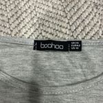 Boohoo Gray Long Sleeve Top with Floral Embroidery Photo 1
