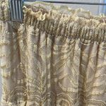 B&L midi embroidered lace lined skirt Very boho cute w/graphic tee Black Size undefined Photo 3