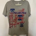 Team Athletics Philadelphia Phillies  Women’s XXL Gray T-Shirt Liberty Bell MLB Photo 0