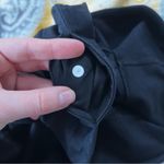 Lululemon  black 23” cropped leggings size 6 Photo 4