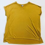 Orvis  Shirt Deep Mustard Yellow Super Soft Stretch V Neck Step Hem Sz XXL Photo 3