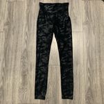 Spanx Black Faux Leather Camo Luxury Leggings Size M Women Photo 1