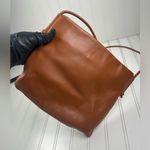 Elizabeth and James  Elegant Brown Leather Shoulder Bag Photo 3