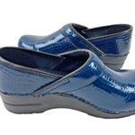 Sanita Blue Croc Embossed Patent Leather Clog Womens EU 37 Comfort Professional Photo 4