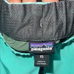 Patagonia Skirt Vibrant Turquoise with Pockets
Size XS Photo 3