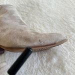 Clarks  Ankle Boots Womens Sz 10M Beige Suede Spye Hale Side Zip‎ Leather Bootie Photo 3