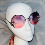 Rhinestone Pink Tint Lens Sunglasses with Case Photo 3