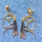 Retro Hollowed Out Girl with a Pearl Earrings Alloy Drop golden‎ Earrings New Gold Photo 2