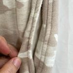 Athleta Lux Oatmeal Camo Heather Balance Printed Jogger Pants Size XS Photo 9