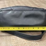 Black leather STONE & CO. purse. Photo 3