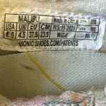 Vionic beach Malibu fruit print canvas slip on shoes women size 6.5 Photo 10