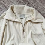 Varley  Radford Halfzip Sweatshirt Photo 8
