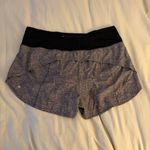 Lululemon  Speed Up Shorts 4" Photo 1