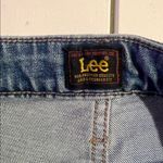 Lee  mid rise straight size 16 short Photo 3