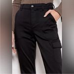 Evereve Larissa Utility Cargo Cropped Black Pants Size 29 Photo 8