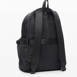 Lululemon All Hours Backpack in black with mesh pockets Photo 4