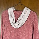 Rei Co-op REI Woman’s Casual Lightweight Long Sleeve Red Hooded Pullover Size Small Photo 6