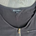 Roz & Ali  Black Short Sleeve Blouse with Gold Zipper Accent Large Photo 2