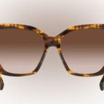 Burberry NWT🕶️Authentic  Women’s Sunglasses Photo 7