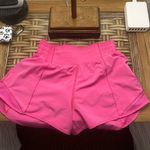 Lululemon Hotty Hot Short 2.5” Photo 2