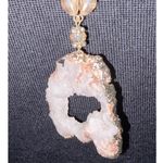 Quartz Druzy Geode on the Beads Pendant Pink Photo 3