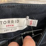 Torrid high rise dark indigo denim jegging jeans size 16 short, NWT Photo 4