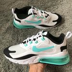 Nike Air Max 270 React Photo 0