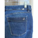 DL1961  Premium Denim Cindy Slim Bootcut Switch Dark Wash Low Rise Jeans Size‎ 30 Photo 2