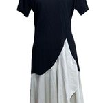 Dazy Black White Asymmetrical Hem T Photo 0