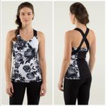Lululemon  Push Your Limits Tank Top in Brisk Bloom Floral size 6 Photo 10