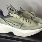 Nike  Women’s Vista Lite Sneakers 9 Photo 1