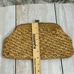 Vintage Tan Raffia Kiss Lock Clutch Purse Hand Made 50’s Summer Classic Vacation Photo 4