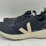 VEJA  Condor 2 Alveomesh Tech Fabric Running Shoes Black Pierre White Womens Sz 6 Photo 0