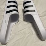 Adidas  slides woman size 9 Photo 0