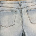 Celebrity Pink  Women Light Wash Distressed Denim Shorts Cutoff Frayed Hem 17/33 Photo 7