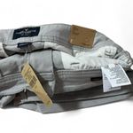 American Eagle NWT Outfitters Midi Stretch Shorts Women's Size 2 Light Gray Photo 2