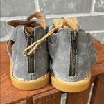 BORN IWA WOVEN Dark Grey Granite Suede SOLD OUT ONLINE Women’s Size 6 NEVER WORN Gray Photo 4