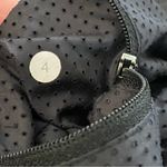 Lululemon Black Lightweight Pleated Reflective Vest Size 4 Photo 15