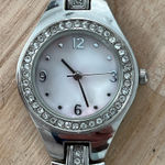 FMD Crystal and Pearl Ladies Watch Crystal Embedded Pearl Dial New Battery Silver Photo 0