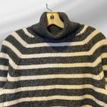 Loft  Turtleneck Sweater Photo 1