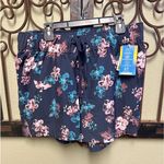 Burnside  floral all over print pocket shorts Photo 0