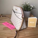 Michael Kors Set Photo 16